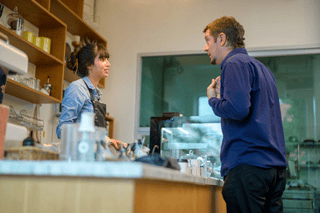 Customer Service De-Escalation Techniques for Difficult Customers